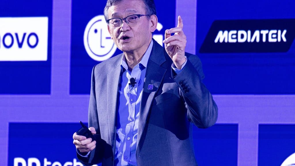 Intel CEO Puts Foundry Teams on Notice as 14A Milestone Targets October 2026