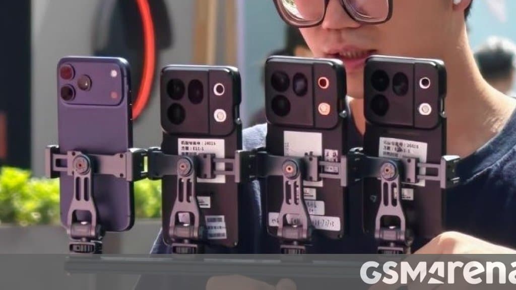 Oppo Find X10 Trio Spotted Testing Against iPhone 17 Pro